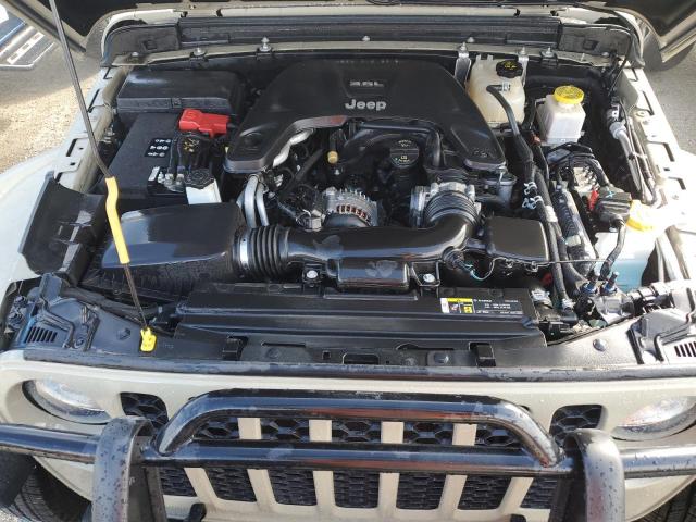 Photo 12 from auction – 2020 JEEP GLADIATOR with VIN 1C6HJTAG4LL174161