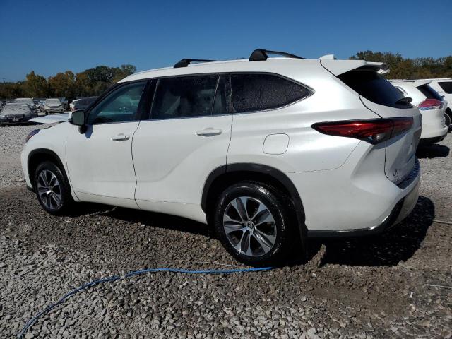 Photo 2 from auction – 2022 TOYOTA HIGHLANDER with VIN 5TDGZRAH8NS539502