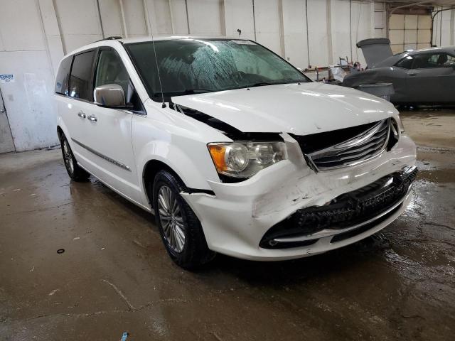 Photo 4 from auction – 2014 CHRYSLER TOWN & COU with VIN 2C4RC1CG6ER408870