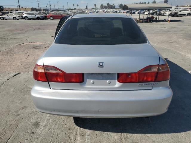 Photo 6 from auction – 2000 HONDA ACCORD with VIN 1HGCG6652YA079919