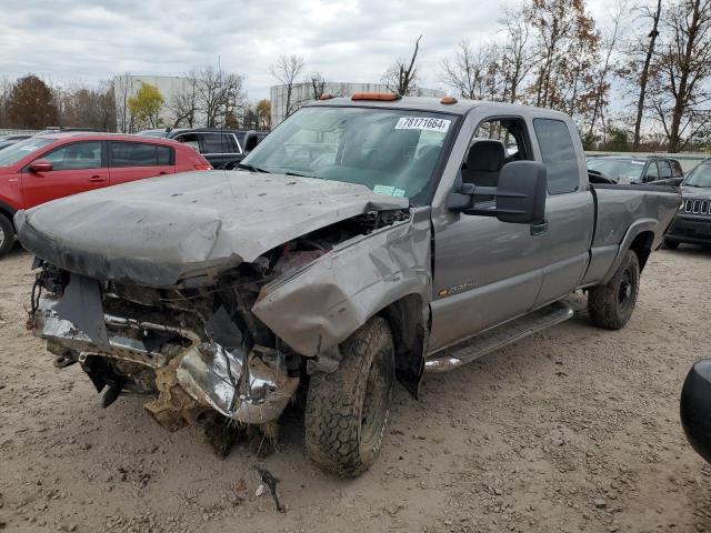 CHEVROLET SILVERADO 2006 with VIN 1GCHK29U96E155902 - Photo from auction