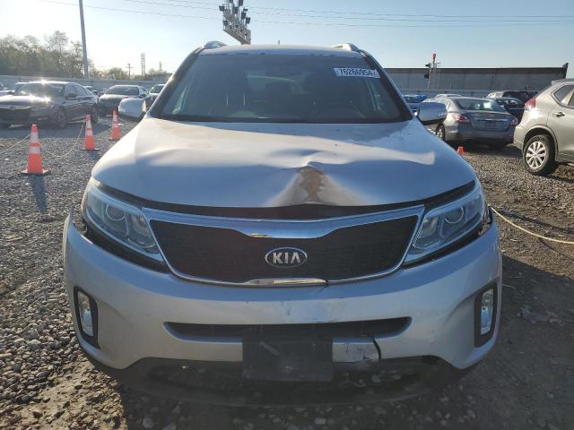 Photo 5 from auction – 2014 KIA SORENTO LX with VIN 5XYKTCA6XEG505906