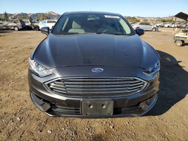 Photo 5 from auction – 2017 FORD FUSION S with VIN 3FA6P0G70HR142343