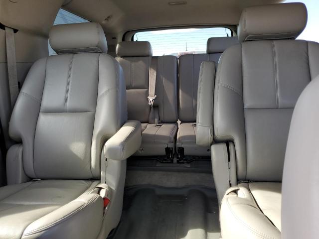 Photo 10 from auction – 2007 CHEVROLET SUBURBAN K with VIN 3GNFK16367G212832