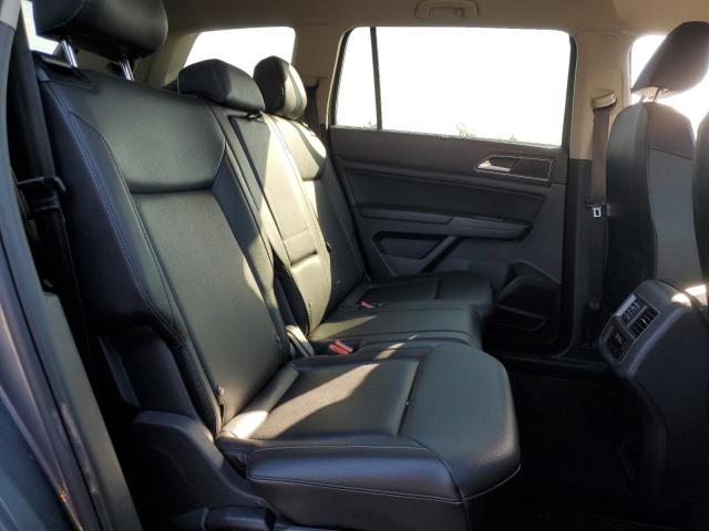 Photo 11 from auction – 2018 VOLKSWAGEN ATLAS SE with VIN 1V2LR2CA4JC549413