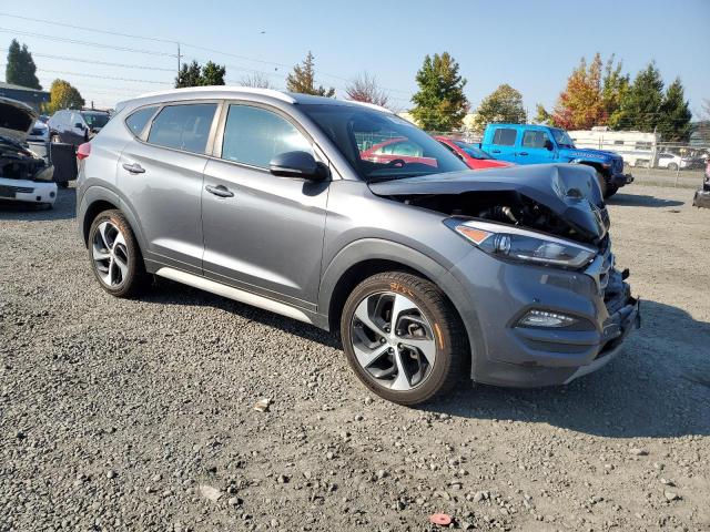 Photo 4 from auction – 2017 HYUNDAI TUCSON LIM with VIN KM8J3CA28HU503417