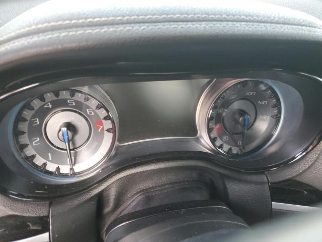Photo 9 from auction – 2018 CHRYSLER 300 S with VIN 2C3CCABGXJH214340