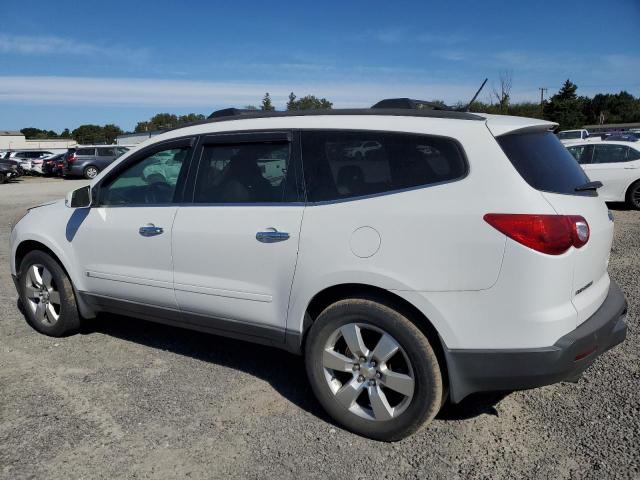 Photo 2 from auction – 2010 CHEVROLET TRAVERSE L with VIN 1GNLRHED5AS101917