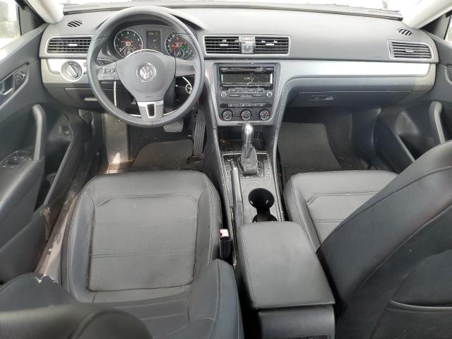 Photo 8 from auction – 2015 VOLKSWAGEN PASSAT S with VIN 1VWAT7A34FC024416