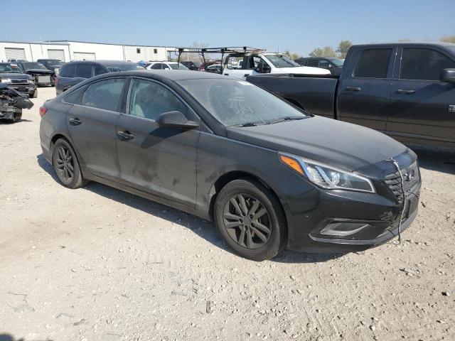 Photo 4 from auction – 2016 HYUNDAI SONATA SE with VIN 5NPE24AF0GH370940