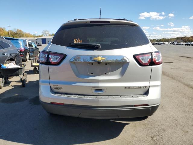 Photo 6 from auction – 2015 CHEVROLET TRAVERSE L with VIN 1GNKVGKD3FJ277772