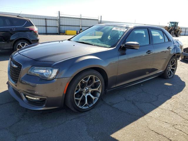 Снимка 1 от търг – 2018 CHRYSLER 300 S с VIN 2C3CCABT3JH313918