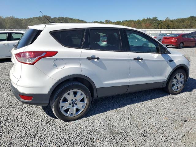 Photo 3 from auction – 2014 FORD ESCAPE S with VIN 1FMCU0F78EUC10444