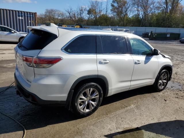 Photo 3 from auction – 2015 TOYOTA HIGHLANDER with VIN 5TDJKRFHXFS144807