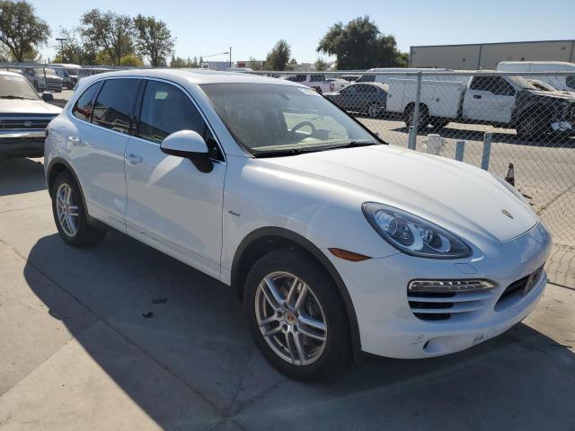 Photo 4 from auction – 2013 PORSCHE CAYENNE with VIN WP1AF2A20DLA35767