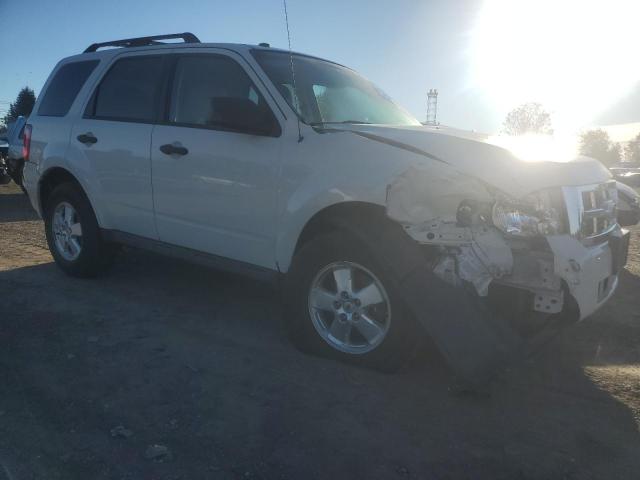Photo 4 from auction – 2011 FORD ESCAPE XLT with VIN 1FMCU0DG3BKC71565