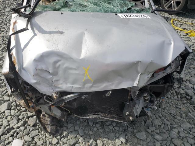 Photo 11 from auction – 2005 TOYOTA COROLLA CE with VIN 2T1BR30E45C364155
