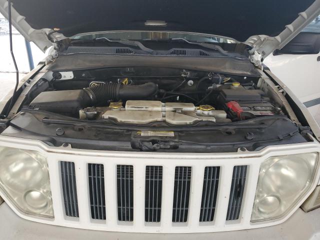 Photo 11 from auction – 2008 JEEP LIBERTY SP with VIN 1J8GP28K38W206863