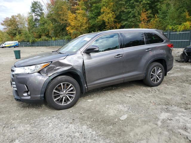 TOYOTA HIGHLANDER 2018 with VIN 5TDJZRFH3JS875194 - Photo from auction