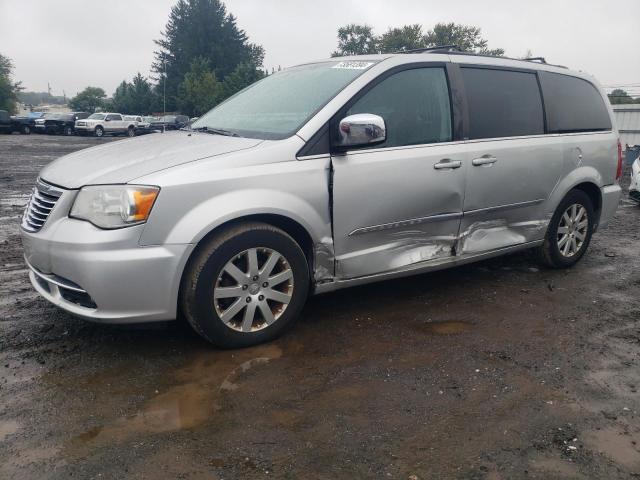 Photo 1 from auction – 2011 CHRYSLER TOWN & COU with VIN 2A4RR8DGXBR733999