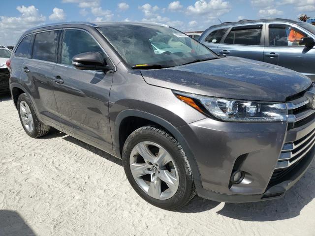 Photo 4 from auction – 2018 TOYOTA HIGHLANDER with VIN 5TDYZRFH0JS285842