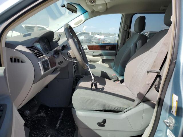 Photo 7 from auction – 2010 CHRYSLER TOWN & COU with VIN 2A4RR5D13AR308455