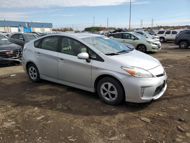 Photo 4 from auction – 2013 TOYOTA PRIUS with VIN JTDKN3DU8D0345498