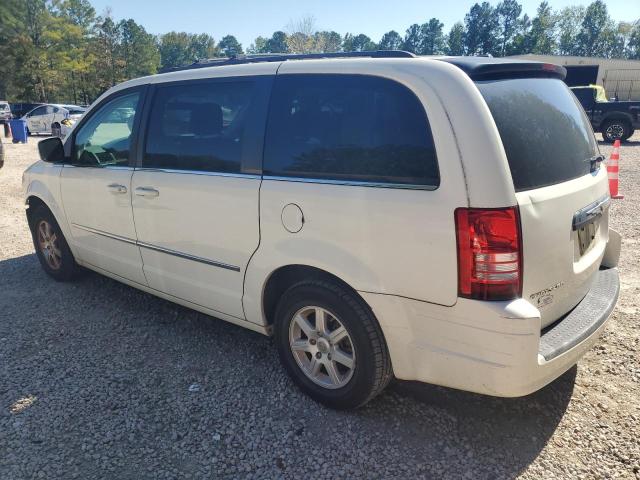 Photo 2 from auction – 2010 CHRYSLER TOWN & COU with VIN 2A4RR5D14AR352576