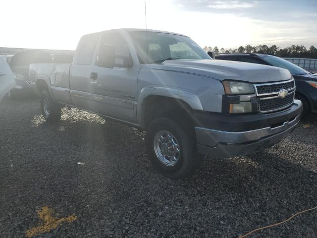 Photo 4 from auction – 2005 CHEVROLET SILVERADO with VIN 1GCHK29U75E169814