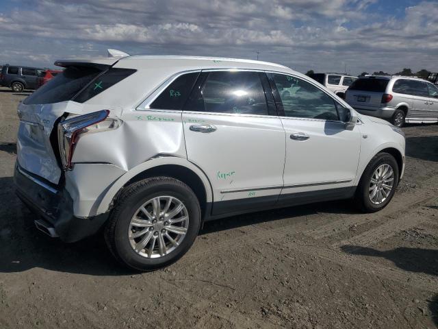Photo 3 from auction – 2017 CADILLAC XT5 with VIN 1GYKNARS2HZ264794