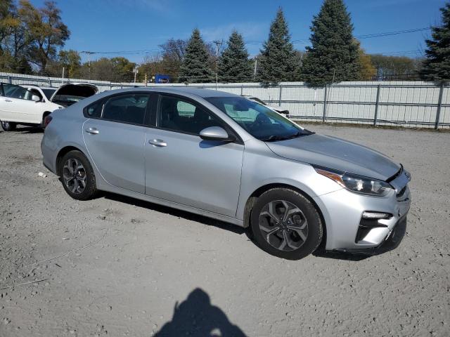 Photo 4 from auction – 2019 KIA FORTE FE with VIN 3KPF24AD7KE007485