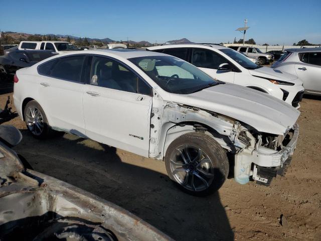 Photo 4 from auction – 2019 FORD FUSION TIT with VIN 3FA6P0RU6KR118526