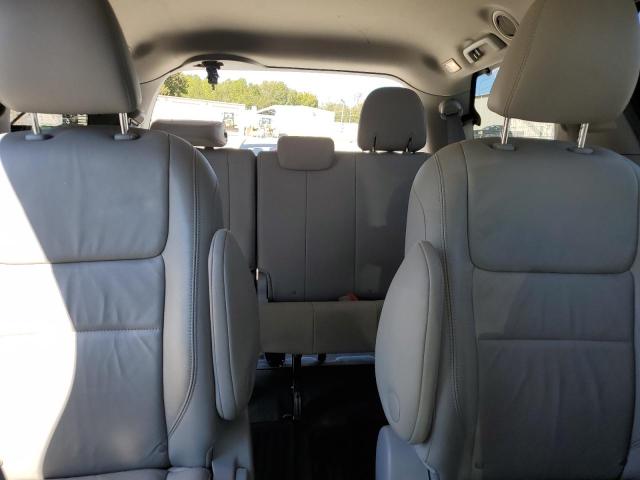 Photo 10 from auction – 2016 TOYOTA SIENNA XLE with VIN 5TDDK3DC3GS145686