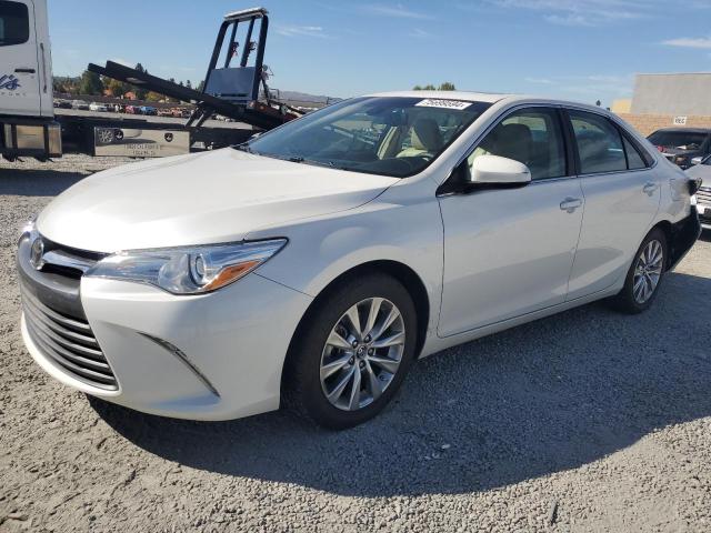 TOYOTA CAMRY LE 2016 with VIN 4T1BF1FK4GU538043 - Photo from auction
