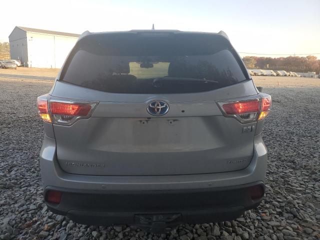 Photo 6 from auction – 2015 TOYOTA HIGHLANDER with VIN 5TDDCRFHXFS012172