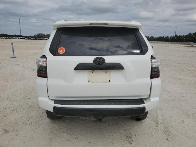 Photo 6 from auction – 2019 TOYOTA 4RUNNER SR with VIN JTEBU5JR9K5708577
