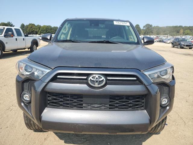Photo 5 from auction – 2021 TOYOTA 4RUNNER SR with VIN JTEMU5JR4M5846751