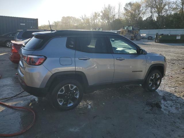 Photo 3 from auction – 2018 JEEP COMPASS TR with VIN 3C4NJDDB4JT210384
