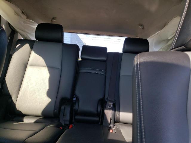Photo 10 from auction – 2014 TOYOTA 4RUNNER SR with VIN JTEBU5JRXE5151926