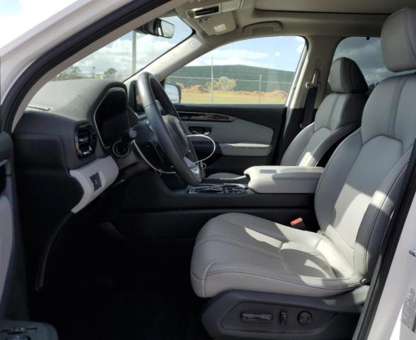 Photo 7 from auction – 2023 HONDA PILOT TOUR with VIN 5FNYG2H76PB013732