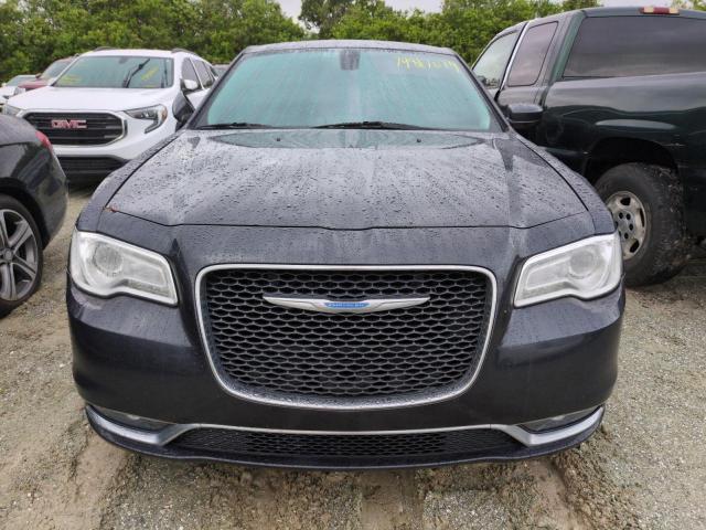 Photo 5 from auction – 2017 CHRYSLER 300 LIMITE with VIN 2C3CCAAG3HH580247
