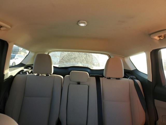 Photo 10 from auction – 2019 FORD ESCAPE SE with VIN 1FMCU0GD9KUB32885