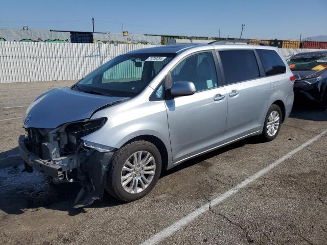 TOYOTA SIENNA XLE 2014 with VIN 5TDYK3DC4ES516952 - Photo from auction