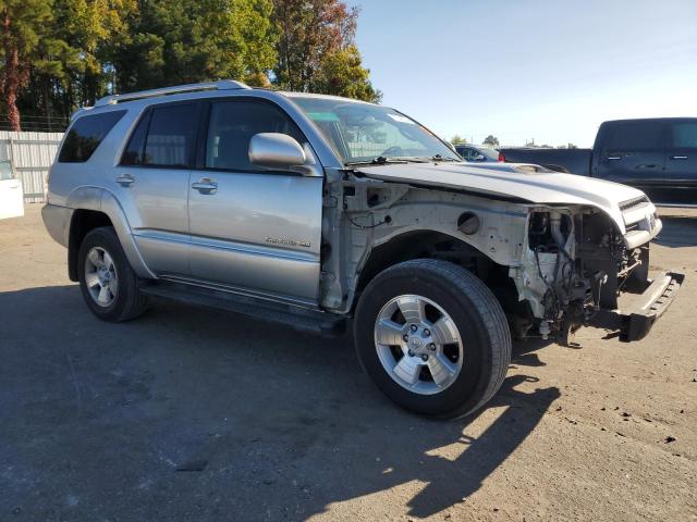 Photo 4 from auction – 2003 TOYOTA 4RUNNER SR with VIN JTEBT14R130020420