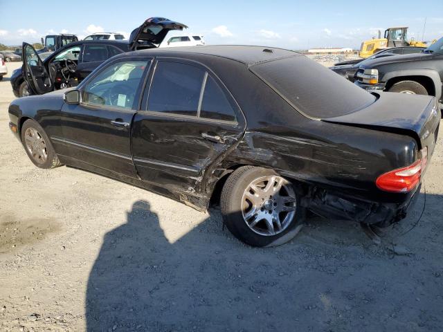 Photo 2 from auction – 2001 MERCEDES-BENZ E 320 4MAT with VIN WDBJF82JX1X044733