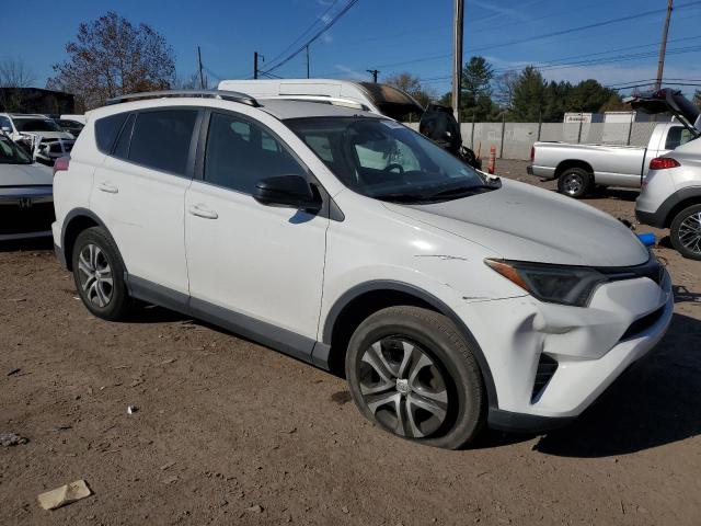 Photo 4 from auction – 2017 TOYOTA RAV4 LE with VIN 2T3BFREV2HW632831
