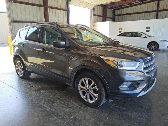 صورة رقم 4 من المزاد - 2017 FORD ESCAPE SE مع VIN 1FMCU0GD8HUD67366