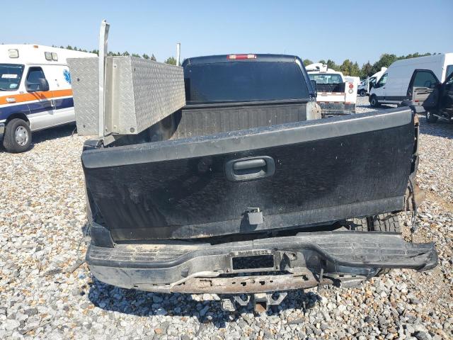Photo 6 from auction – 2005 CHEVROLET SILVERADO with VIN 1GCJK33275F880793