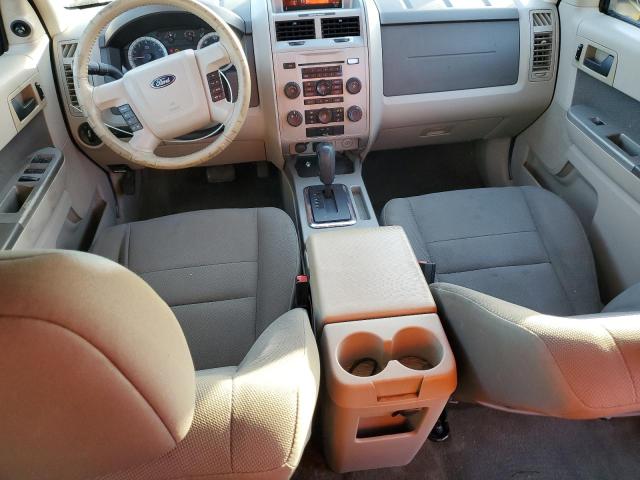 Photo 8 from auction – 2009 FORD ESCAPE XLT with VIN 1FMCU03G19KA29417