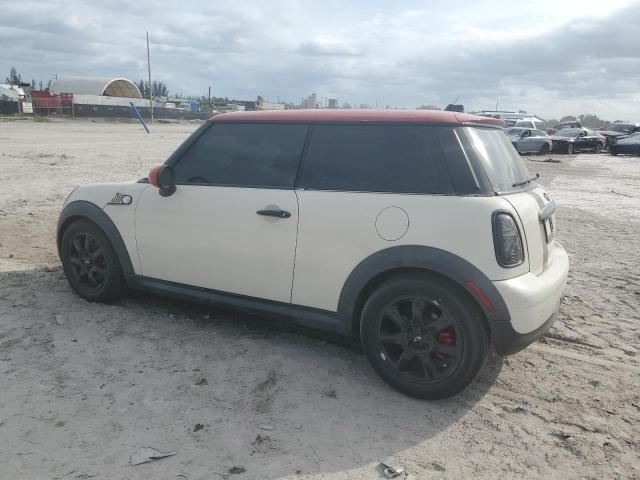 Photo 2 from auction – 2009 MINI COOPER with VIN WMWMF335X9TW74447